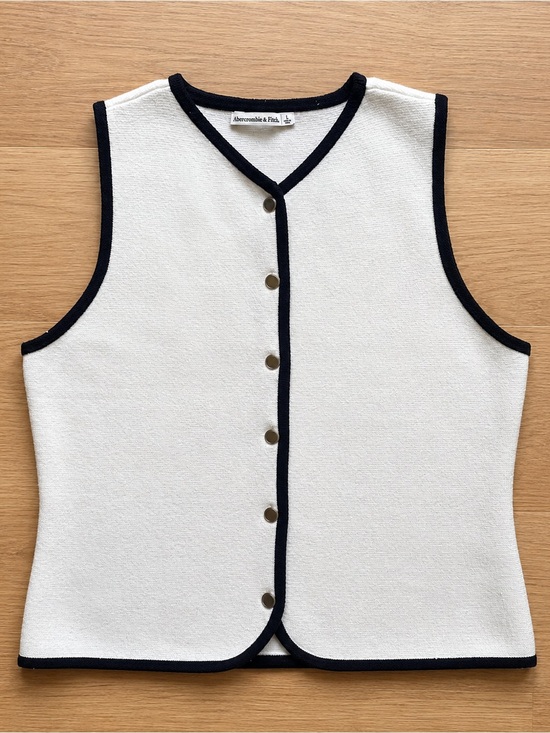 Abercrombie & Fitch Tops - Abercrombie & Fitch Cream Sleeveless Button-Front Vest with Black Trim
